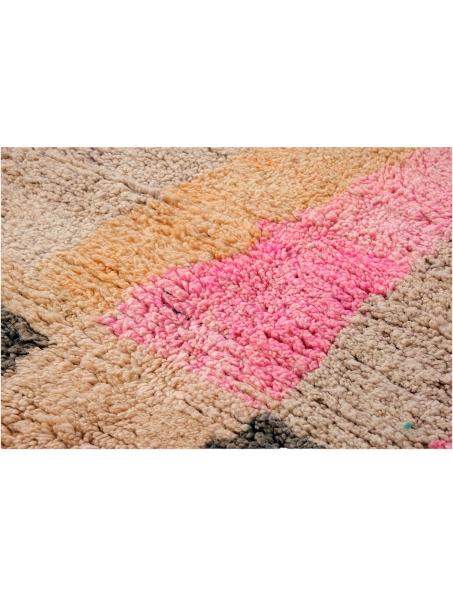 Vintage Moroccan Rug | 246cm x 153cm - Sorbet Boujaad