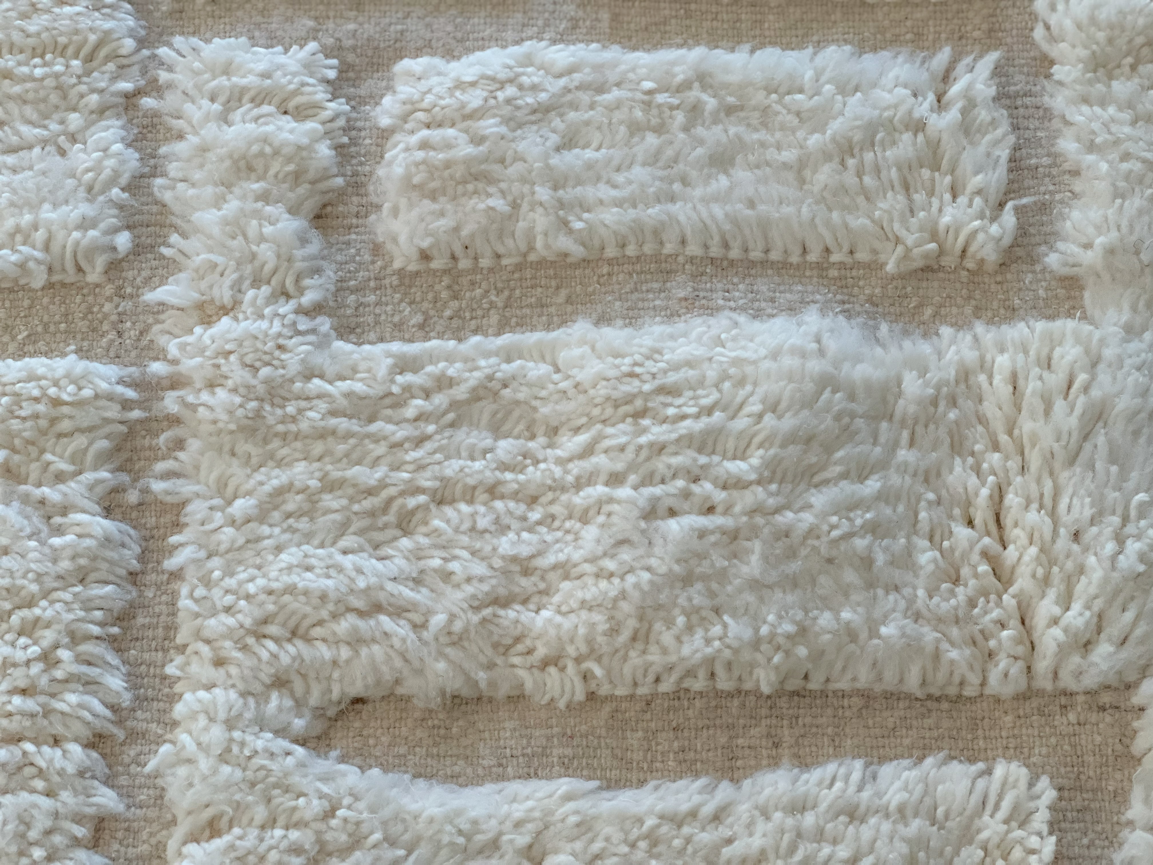 Original Moroccan Beni Ourain Wool Rug - Pavé 14 ( 250cm x 150cm )