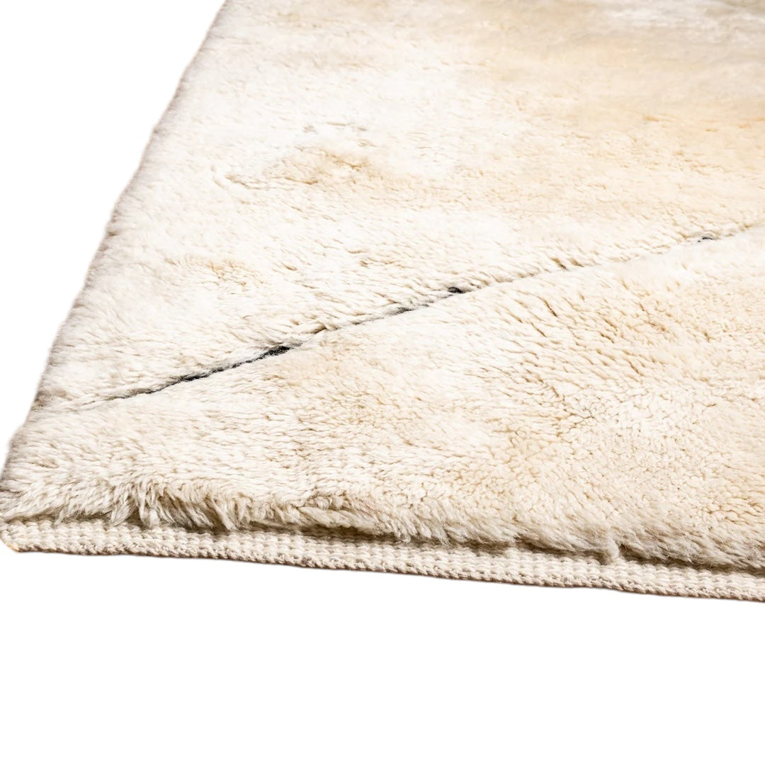 Contemporary Moroccan Runner | Villa Trace - White Marble