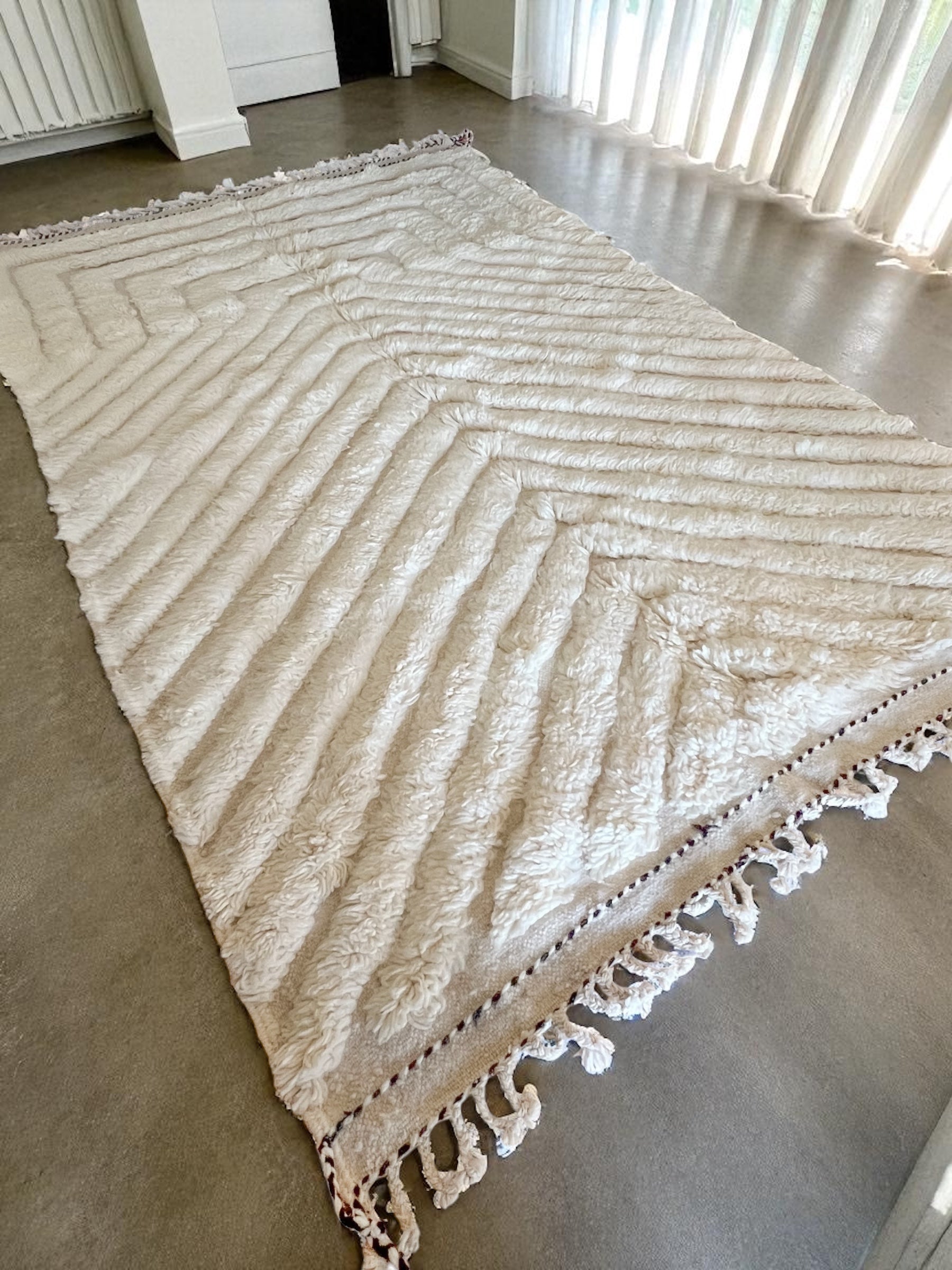 Original Moroccan Beni Ourain Wool Rug - Dune 07 ( 160cm x 270cm )