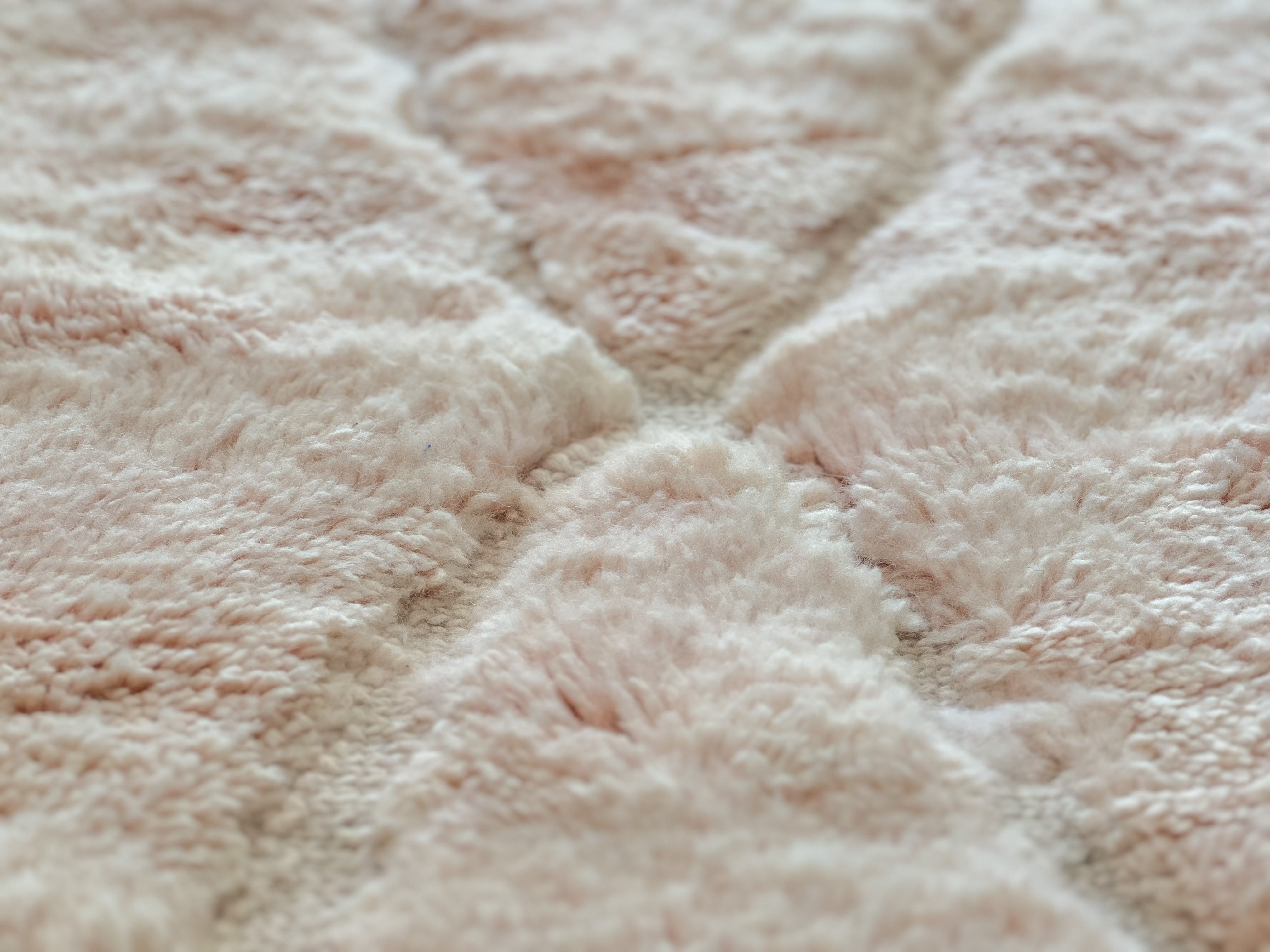 Contemporary Moroccan Rug - Villa Rosa