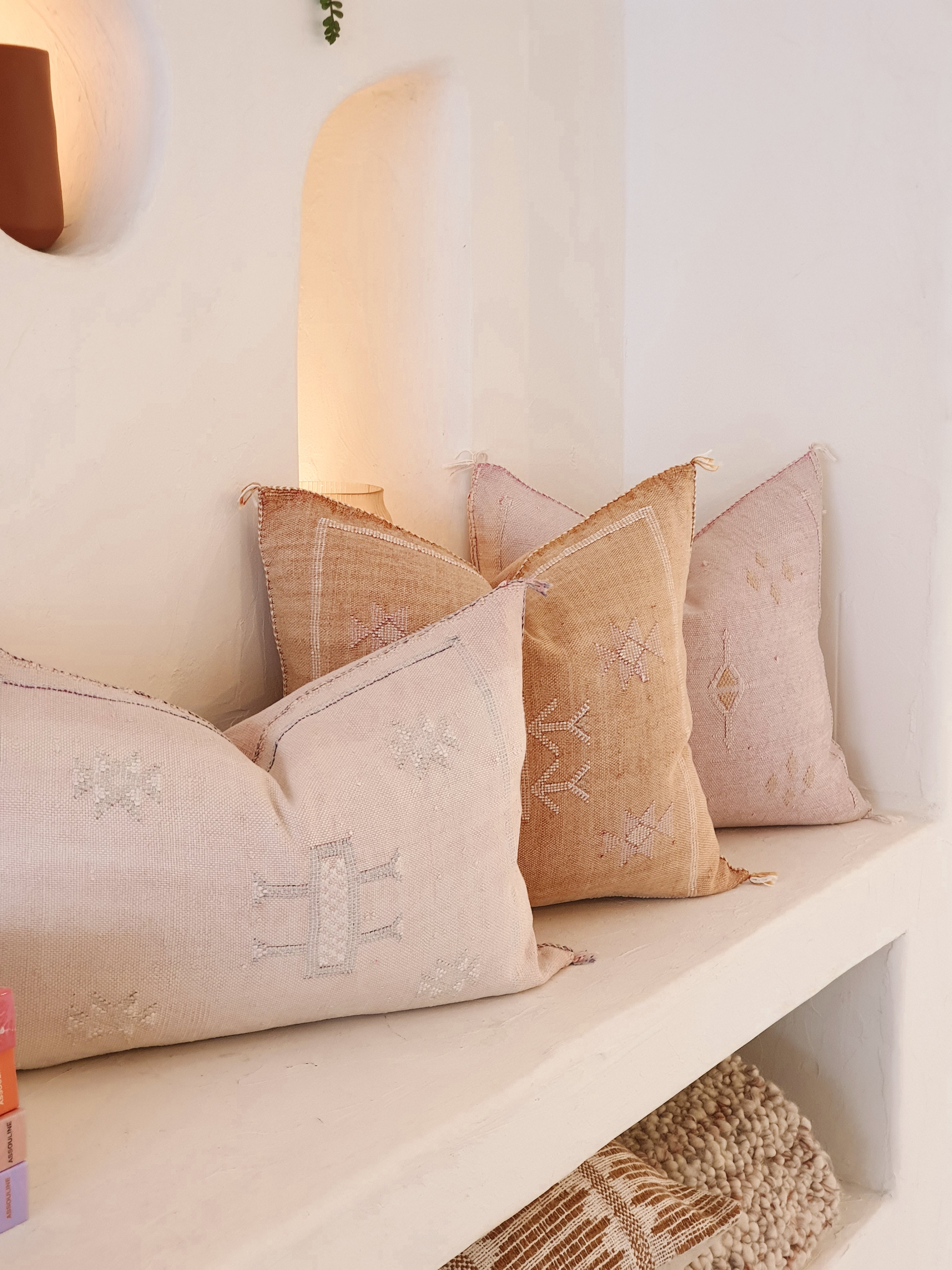 Pale Pink Cactus Silk Mini Lumbar 45x60cm size sample image