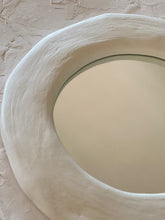 Load image into Gallery viewer, Grèce Mirror - Round Plaster Mirror
