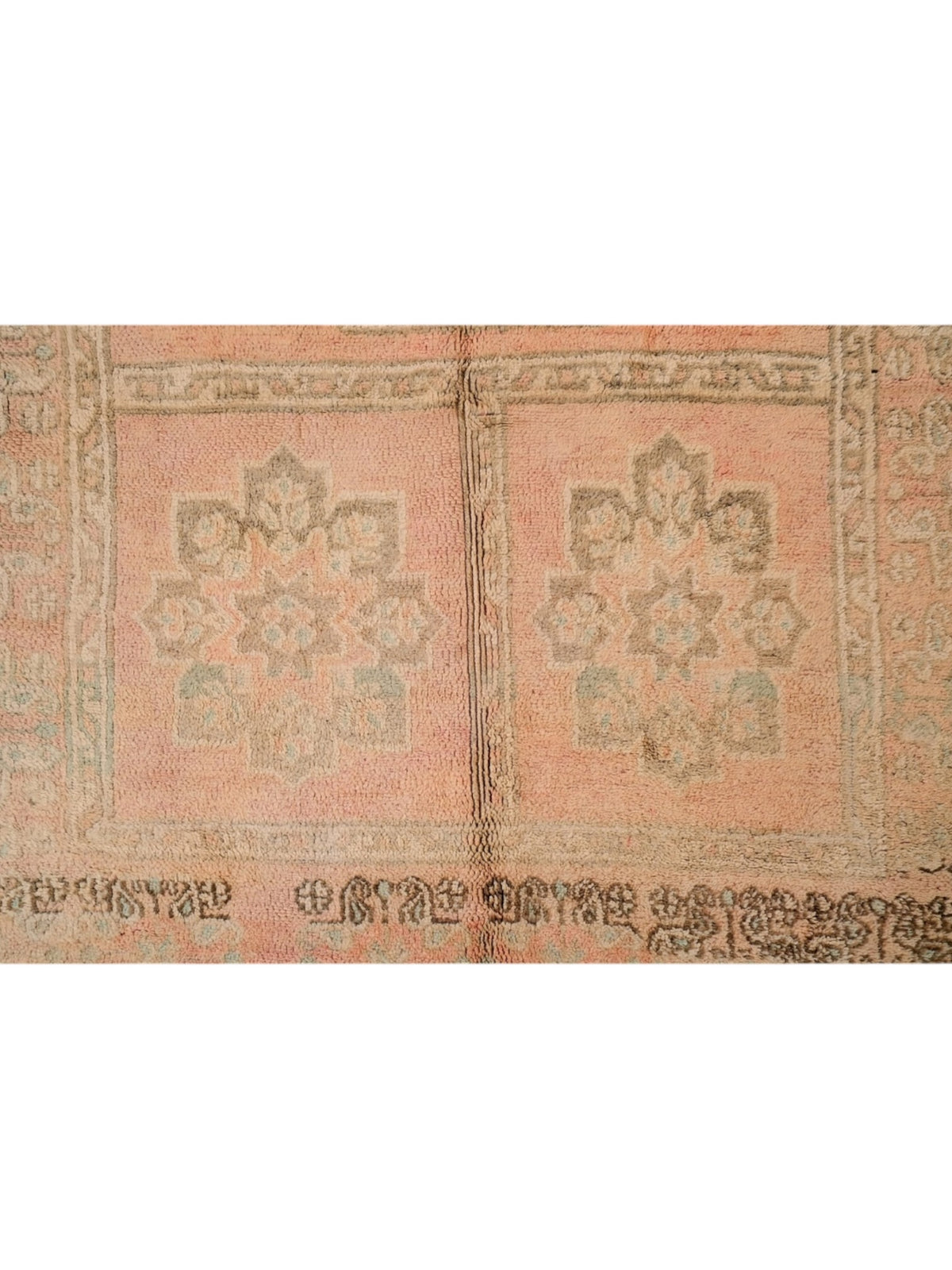 Vintage Moroccan Rug | 325cm x 188cm - Faded Pink Boujaad