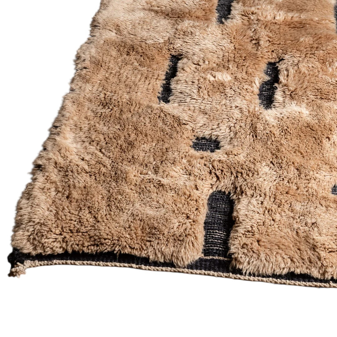 Contemporary Moroccan Rug | Zahara Noir - Dune Ink