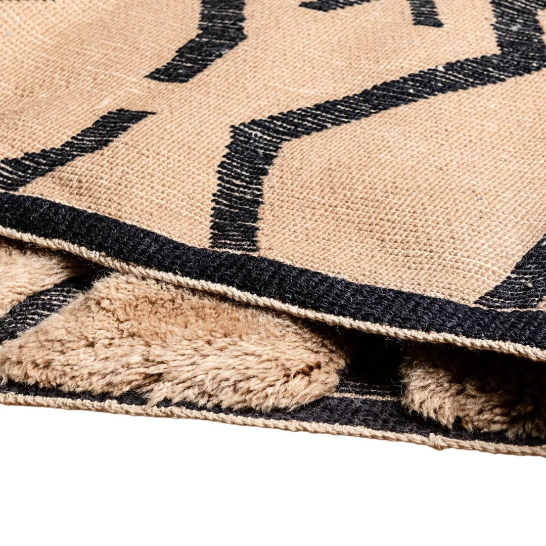 Contemporary Moroccan Rug | Zahara Noir - Dune Ink