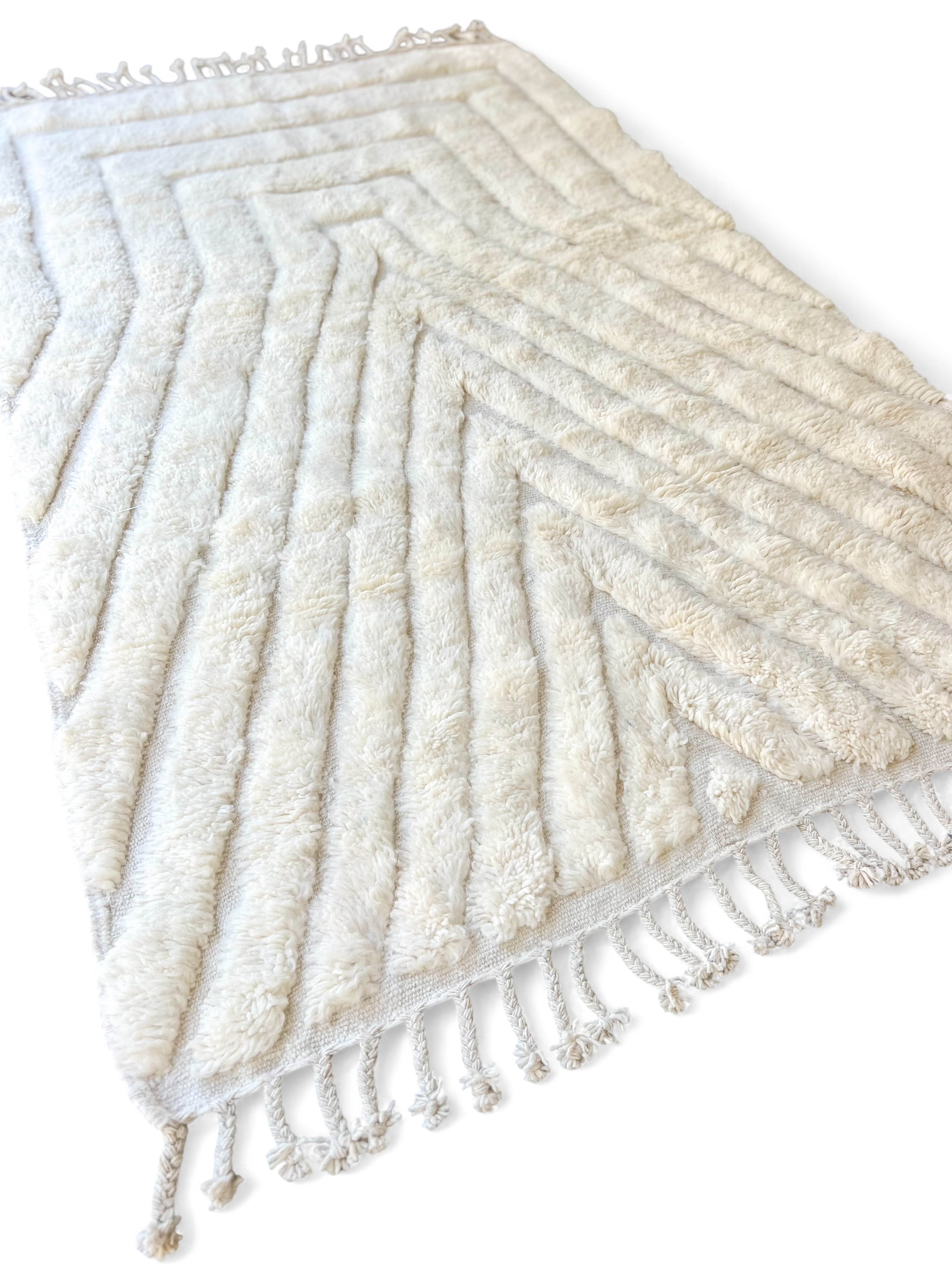Original Moroccan Beni Ourain Wool Rug - Sahara 05 (150cm x 270cm )