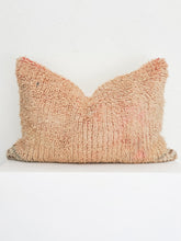 Load image into Gallery viewer, Moroccan Boujaad Cushion Pink Peach
